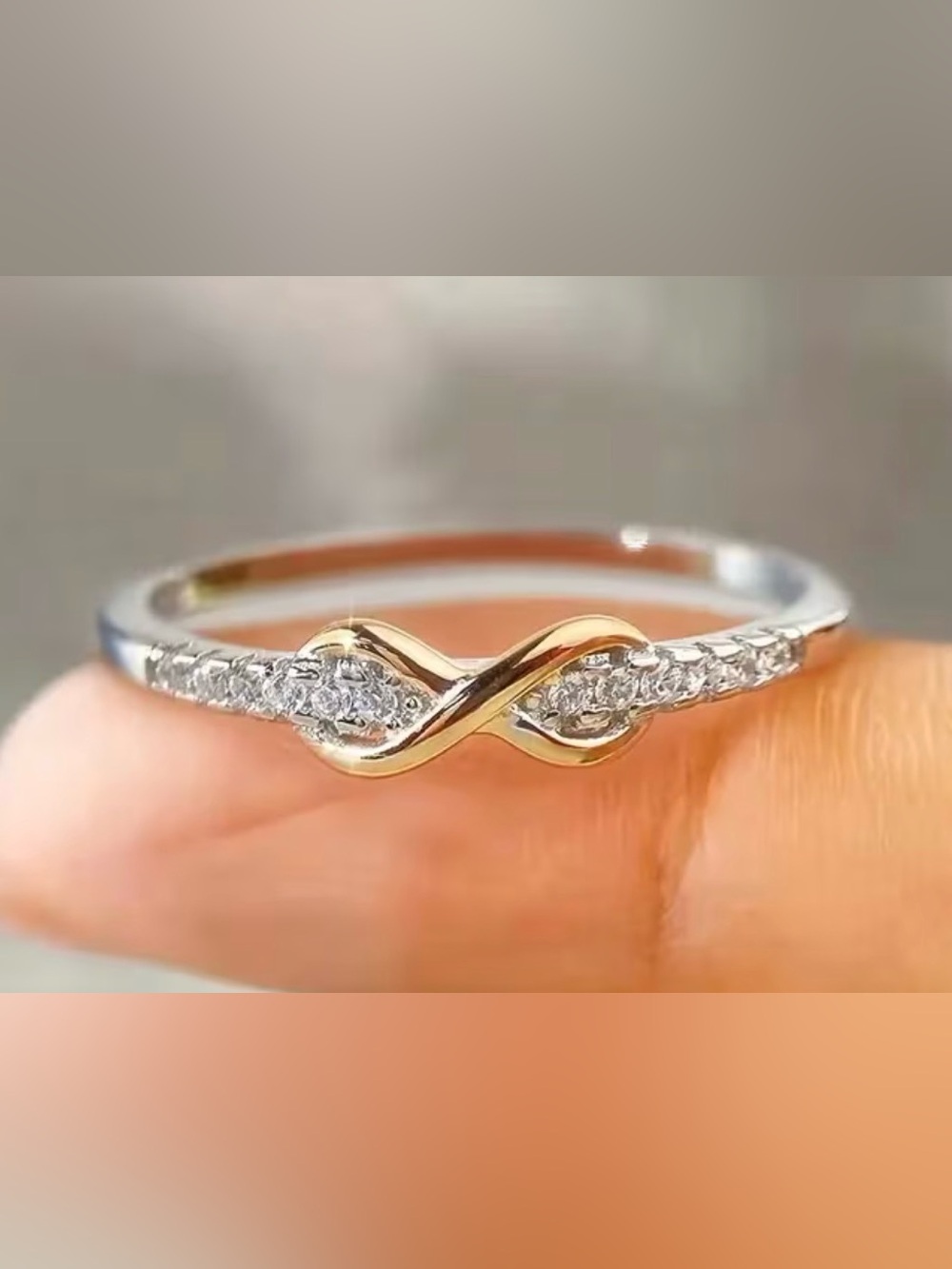 NWT-Infinity Women’s 11 Silver-Plated Cubic Zirconia Ring
